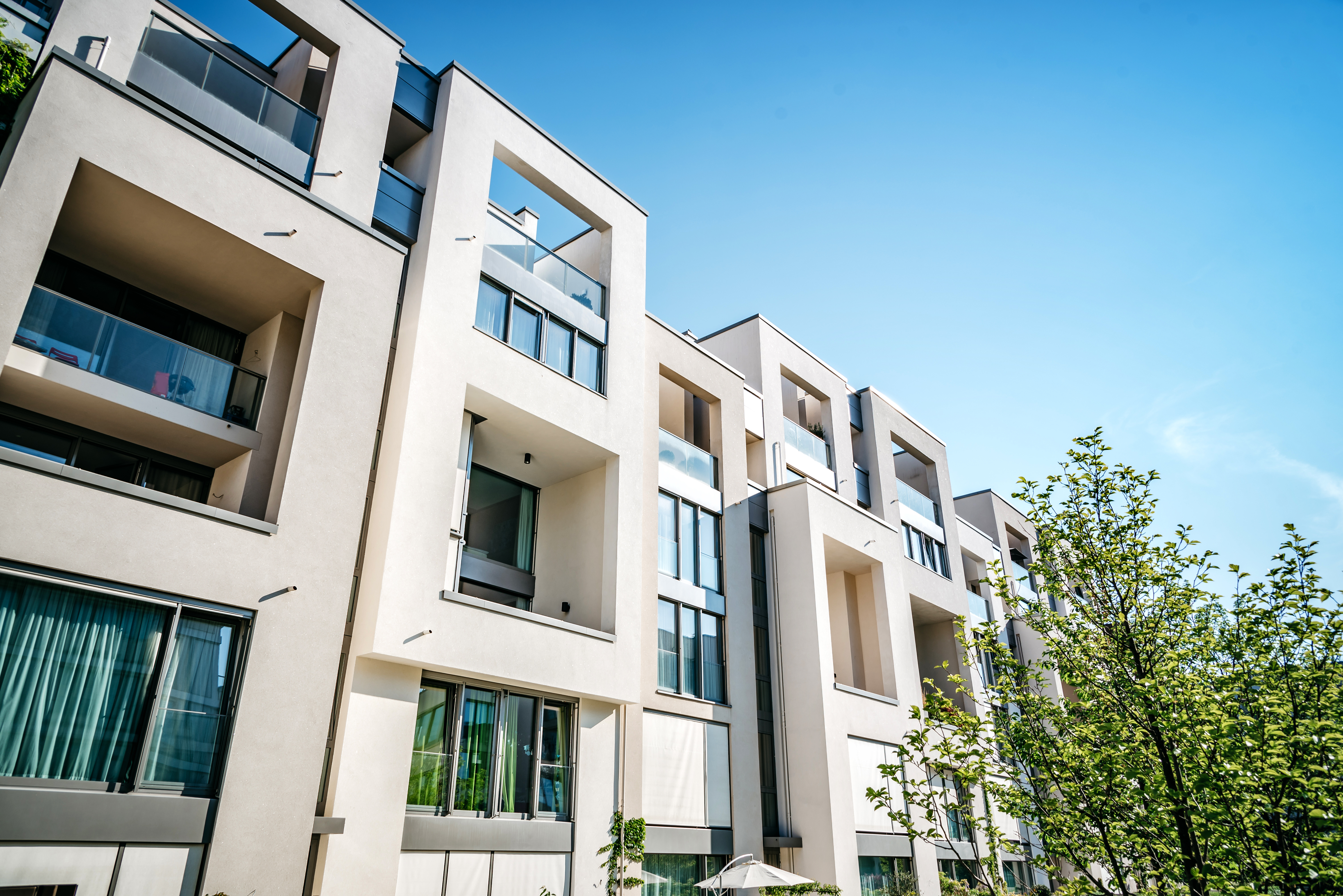 Modern,Residential,Architecture,In,Berlin,In,Summer